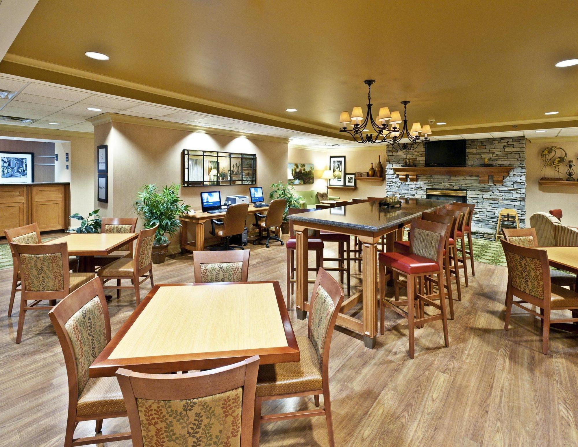 Hampton Inn Concord/Kannapolis Exteriör bild