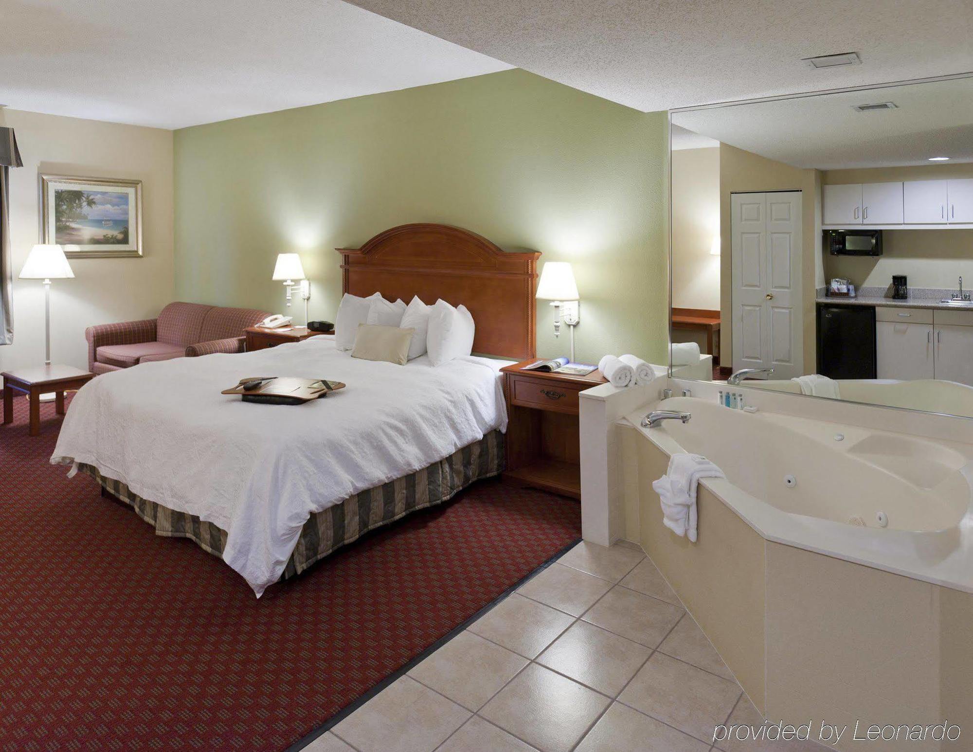 Hampton Inn Concord/Kannapolis Exteriör bild