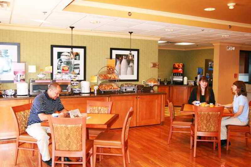 Hampton Inn Concord/Kannapolis Restaurang bild